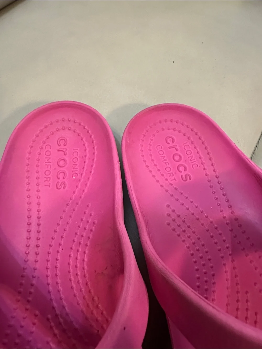 CROCS Swiftwater Hot Pink Triple Strap Slide Sandals Women's Size 9